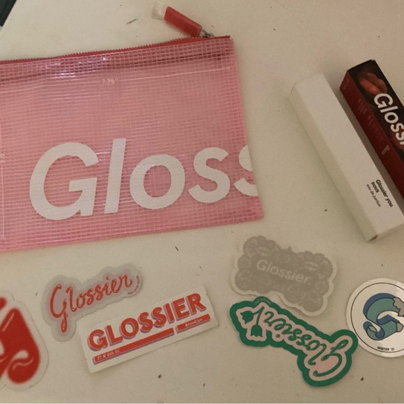 GLOSSIER bundle - Picture 2 of 2
